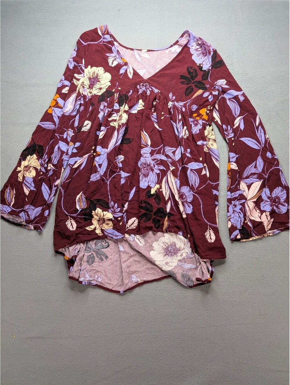 Free People Blouse Womens M Red Floral V Neck Bell Sleeve Tunic Top Boho